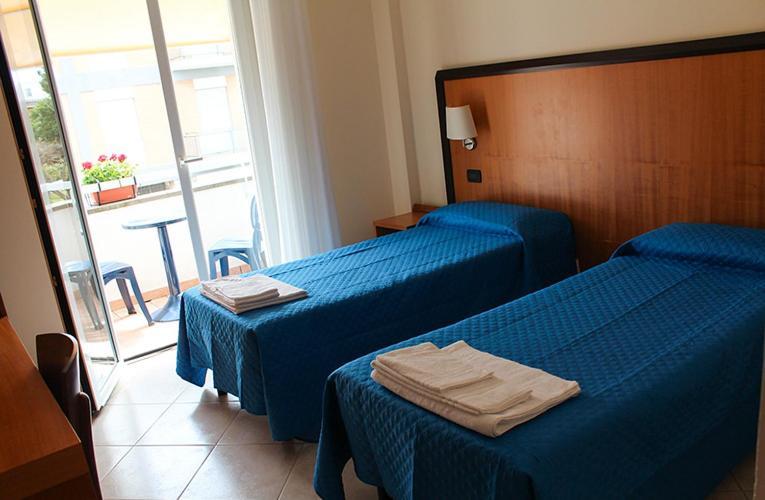 Hotel Mare Azzurro 테라치나 외부 사진